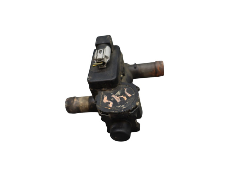 Load image into Gallery viewer, 11-18 Porsche Cayenne 958 A/C AC Heater Water Control Valve 7PP819810A Oem