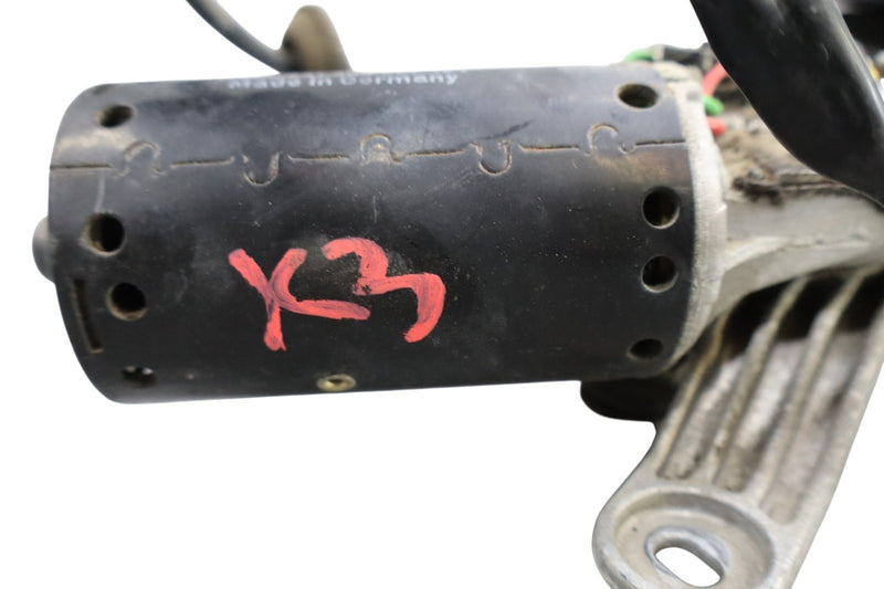Load image into Gallery viewer, 96-02 Mercedes R129 SL320 SL500 Windshield Wiper Motor W/o Arm 0390241433 Oem