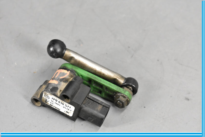 Load image into Gallery viewer, 11-18 Volkswagen VW Touareg Rear Ride Height Level Sensor Oem