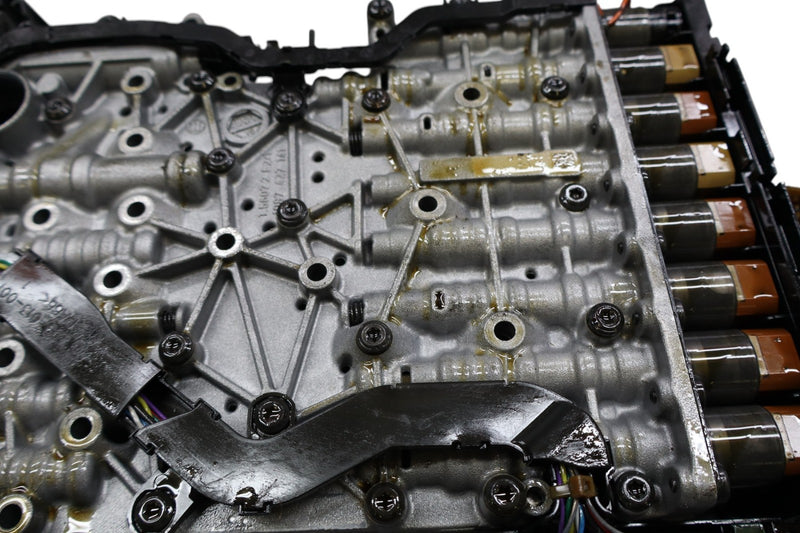 Load image into Gallery viewer, 11-14 BMW F04 750i xDrive50i E70 Transmission Valve Body Mechatronic Oem
