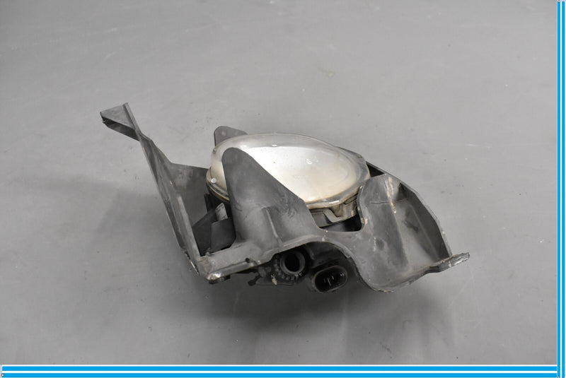 Load image into Gallery viewer, 08-10 Porsche Cayenne Front Left Driver Side Fog Light Lamp W/ bracket Oem