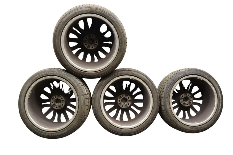 Load image into Gallery viewer, 12-18 Audi A6 A6 Quattro 19" inch Alloy Wheel Rim Set 8.5Jx19 255/40ZR 19 Oem