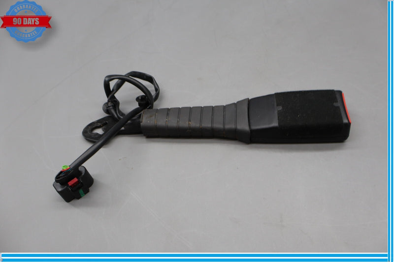 Load image into Gallery viewer, 11-18 Porsche Cayenne 958 Front Right Passenger Side Seat Belt Buckle Black Oem