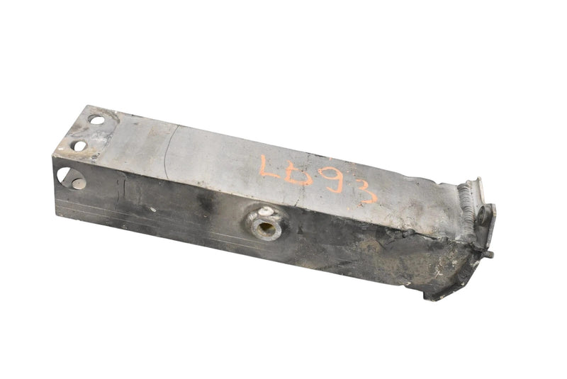 Load image into Gallery viewer, 07-12 Lexus LS460 Front Left Bumper Reinforcement Bar Bracket 5110850021 Oem
