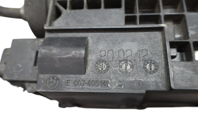Load image into Gallery viewer, 09-15 BMW 740i 750Li xDrive Parking Brake Control Actuator & Cable Oem