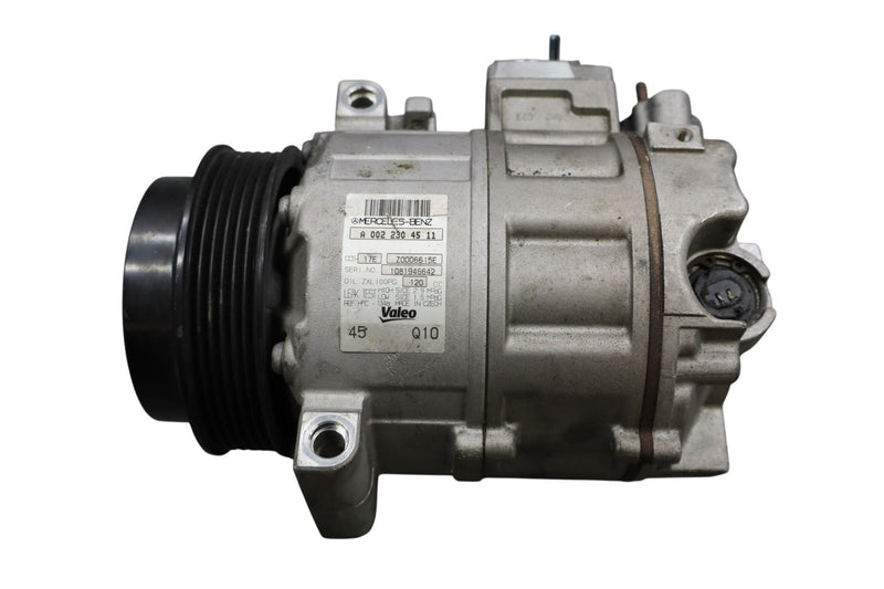 Load image into Gallery viewer, 12-15 Mercedes W204 C250 SLK250 A/C Air Conditioning Compressor 0022304511 Oem