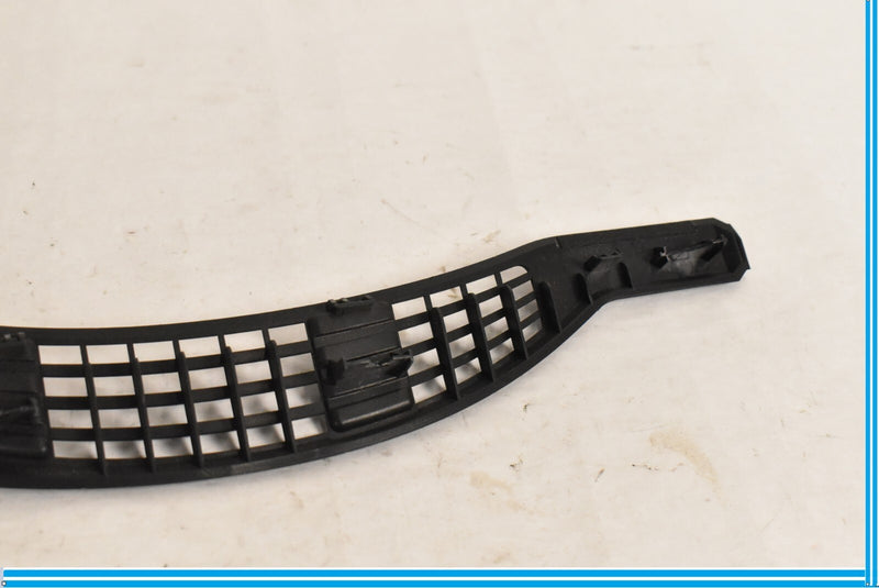 Load image into Gallery viewer, 07-13 Mercedes W216 S550 CL550 Dash Board Vent Grille Cover 2218270080 OEM