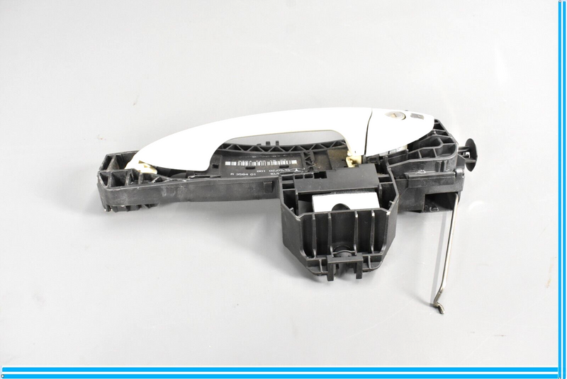 Load image into Gallery viewer, 10-16 Mercedes E350 E550 Front Left Driver Side Exterior Door Handle Oem