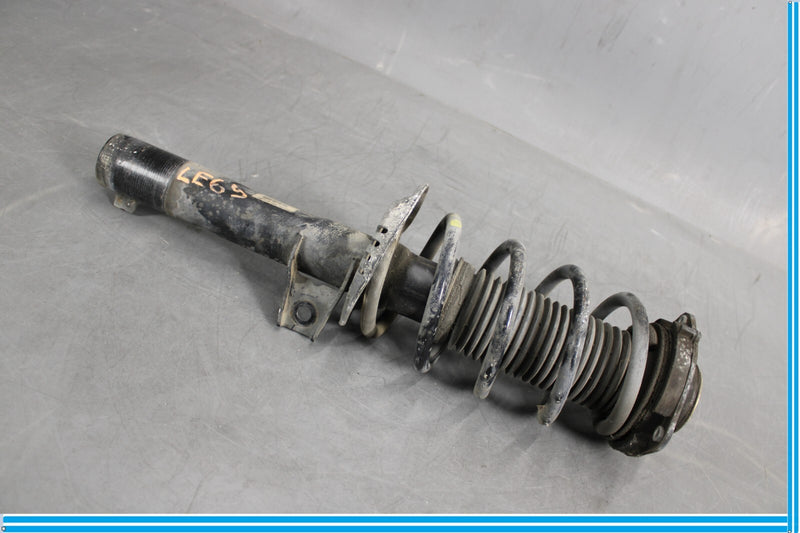 Load image into Gallery viewer, 09-17 Volkswagen CC Rear Right Passenger Side Shock Strut Absorber Oem