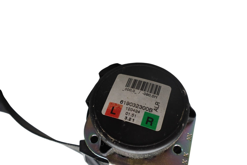 Load image into Gallery viewer, 12-15 LR Range Rover Evoque L538 Rear Left or Right Side Seat Belt Seatbelt Oem