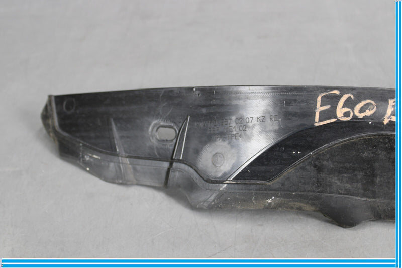 Load image into Gallery viewer, 97-04 Mercedes R170 SLK230 SLK320 Front Right Passenger Fender Cover Oem