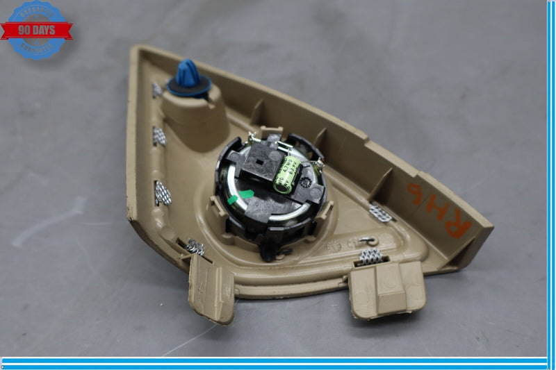 Load image into Gallery viewer, 10-17 Mercedes W207 E350 E550 Front Right Side Door Tweeter Speaker Cover Oem