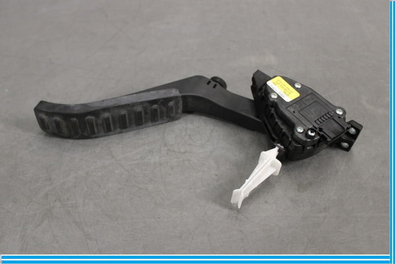 Load image into Gallery viewer, 11-18 Porsche Cayenne Gas Pedal Acceleration Accelerator Throttle Sensor Oem
