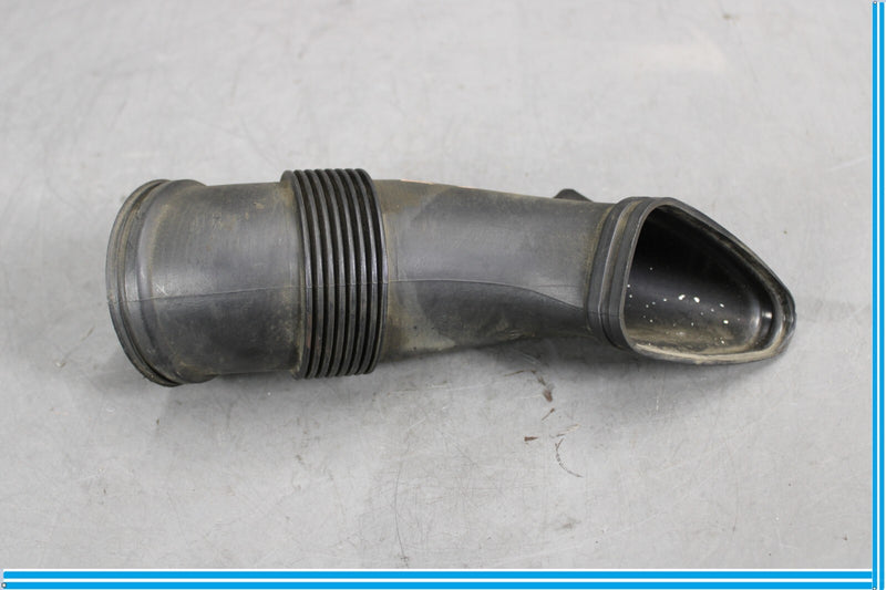 Load image into Gallery viewer, 11-18 Audi A8 Quattro Right Side Engine Air Intake Duct Hose Tube Oem