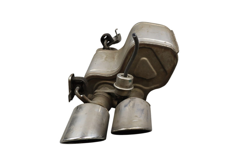 Load image into Gallery viewer, 14-19 Maserati Ghibli M157 Right Side Exhaust Muffler Baffle Tips Silencer Oem