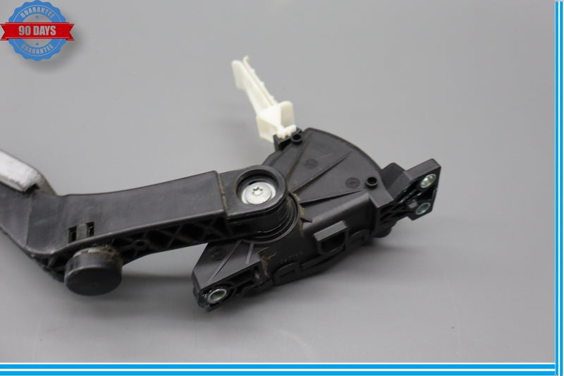 Load image into Gallery viewer, 03-10 Porsche Cayenne S 955 957 958 Gas Throttle Accelerator Pedal 7L0723507 Oem