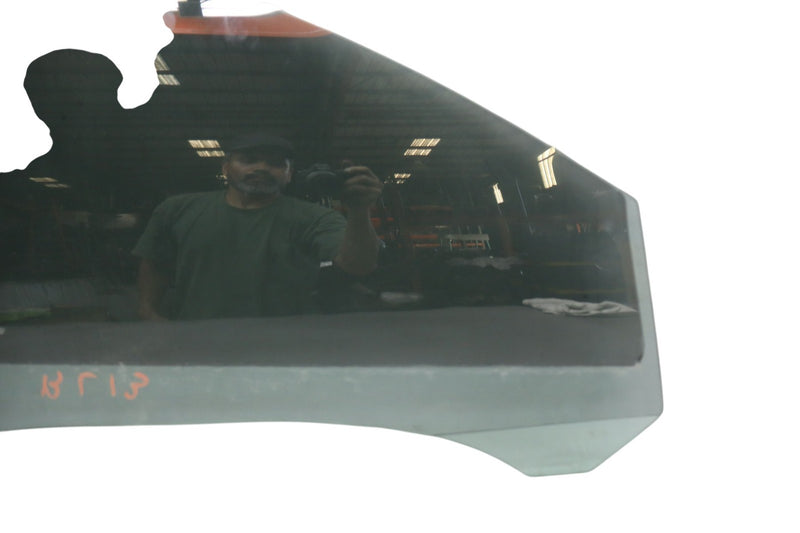 Load image into Gallery viewer, 11-17 Mercedes W207 E350 E550 Front Right Passenger Side Door Window Glass Oem