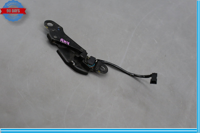 Load image into Gallery viewer, 03-06 Mercedes R230 SL500 Right Convertible Roof Top Striker w/ Sensor Oem