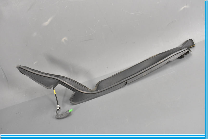 Load image into Gallery viewer, 18-20 Jaguar E-Pace Tailgate Left Side Trunk Anti Pinch Sensor Oem