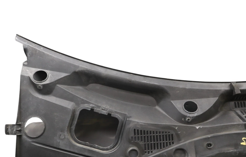 Load image into Gallery viewer, 14-17 Maserati Ghibli M157 Windshield Wiper Cowl Panel Trim Cover Panel Oem