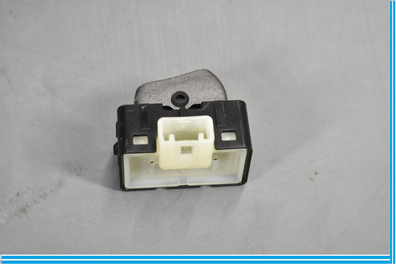 Load image into Gallery viewer, 07-12 Lexus LS460 Front Right Side Seatbelt Seat Belt Height Adjust Switch Oem