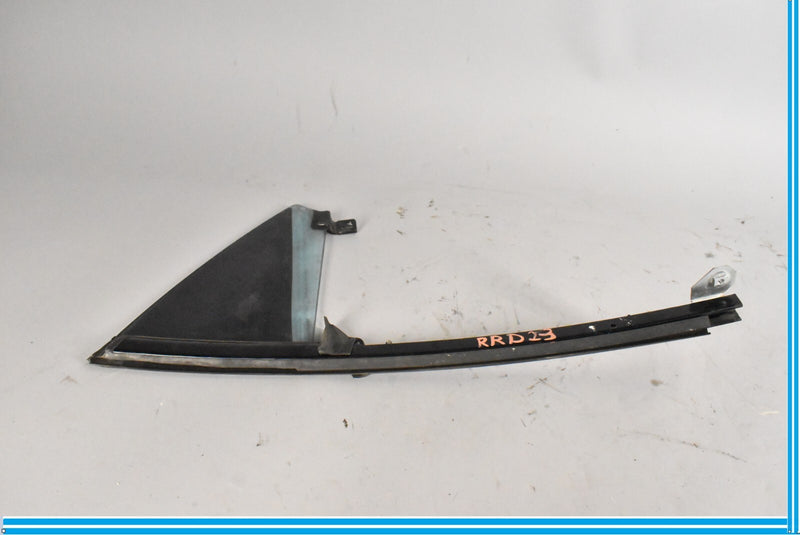 Load image into Gallery viewer, 06-11 Mercedes CLS550 CLS55 AMG W219 Rear Right Quarter Window Glass Oem