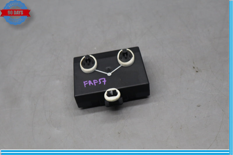 Load image into Gallery viewer, 11-12 Porsche Cayenne 958 Front Right Passenger Side Door Control Module Oem