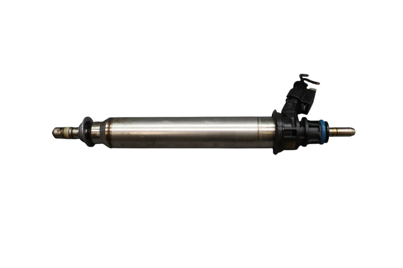 Load image into Gallery viewer, 11-18 Mercedes W207 GLS550 CL550 E550 Engine Motor Fuel Injector 0261500065 OEM