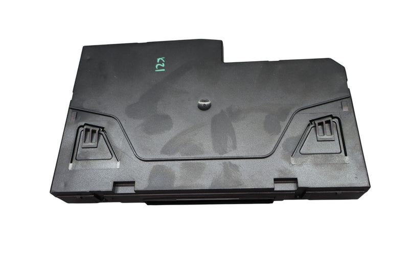 Load image into Gallery viewer, 10-18 Mercedes W218 CLS550 E400 E350 Rear SAM Fuse Box Relay Control Oem