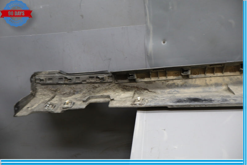 Load image into Gallery viewer, 15-20 Hyundai Genesis Right Side Skirt Rocker Panel Molding Trim Oem