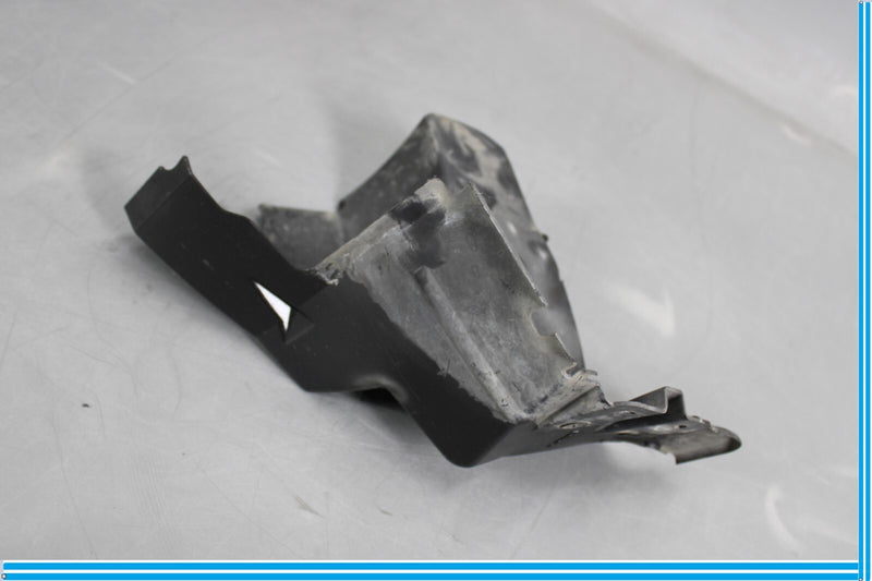 Load image into Gallery viewer, 11-17 Infiniti QX56 QX80 Radiator Seal Bracket Oem