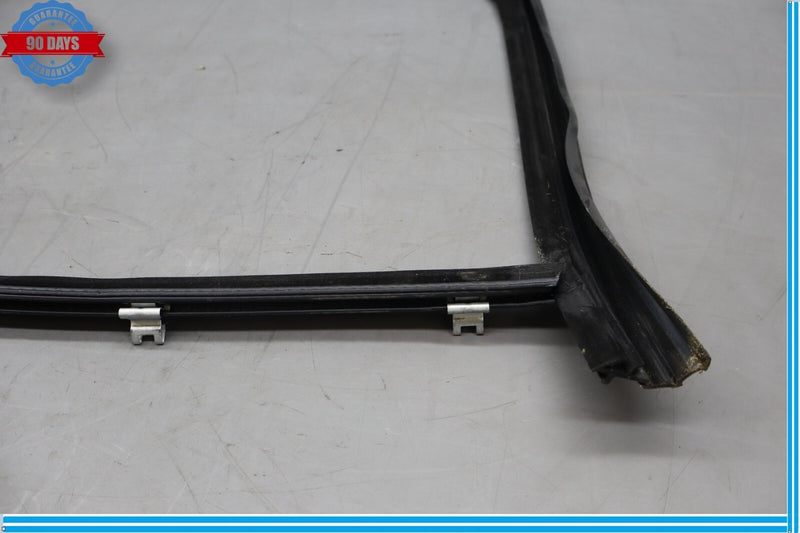 Load image into Gallery viewer, 14-17 Land Rover Range Sport Rear Right Side Door Window Rubber Impact Strip Oem