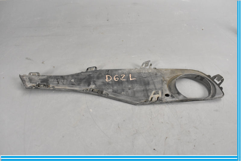 Load image into Gallery viewer, 12-15 BMW 320i 328i F30 Front Left Driver Side Bumper Fog light Grille Cover Oem
