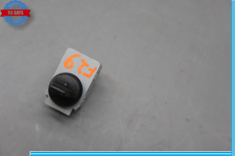 Load image into Gallery viewer, 03-19 Maserati Quattroporte Steering Column Adjustment Switch Oem