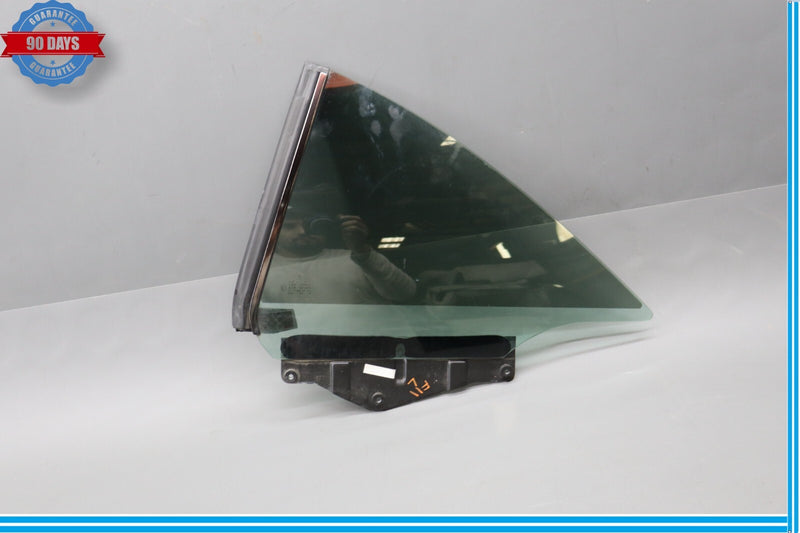 Load image into Gallery viewer, 03-12 Mercedes R230 SL550 SL500 Rear Left Side Quarter Window Glass Oem