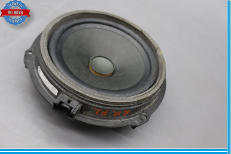 Load image into Gallery viewer, 10-12 Jaguar XJ XJL Rear Right Passenger Side Door Bass Audio Speaker Oem