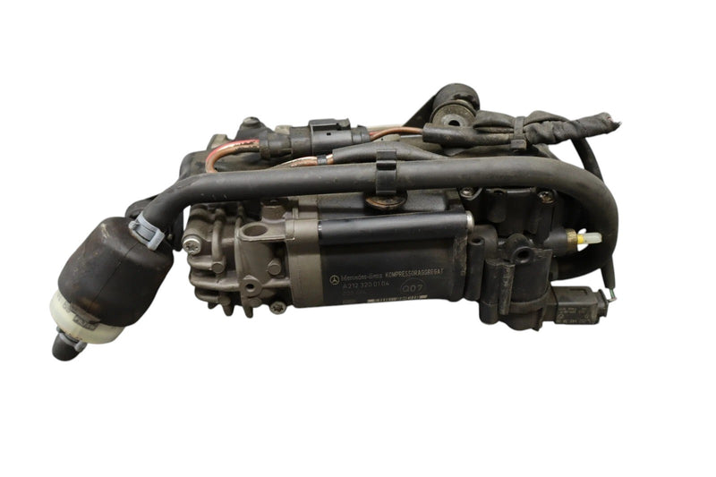Load image into Gallery viewer, 10-18 Mercedes CLS550 Airmatic Air Suspension Compressor Pump A2123200104 Oem