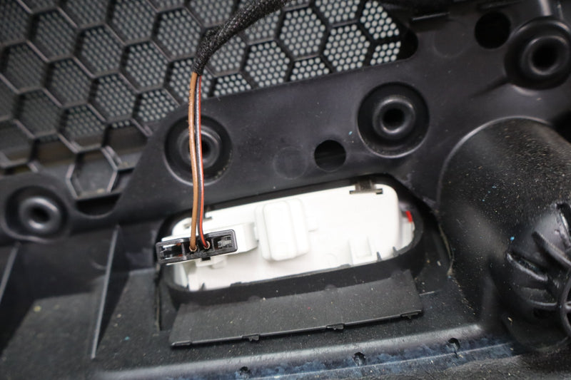 Load image into Gallery viewer, 11-18 Porsche Cayenne Rear Left Driver Side Interior Door Panel Cover Oem