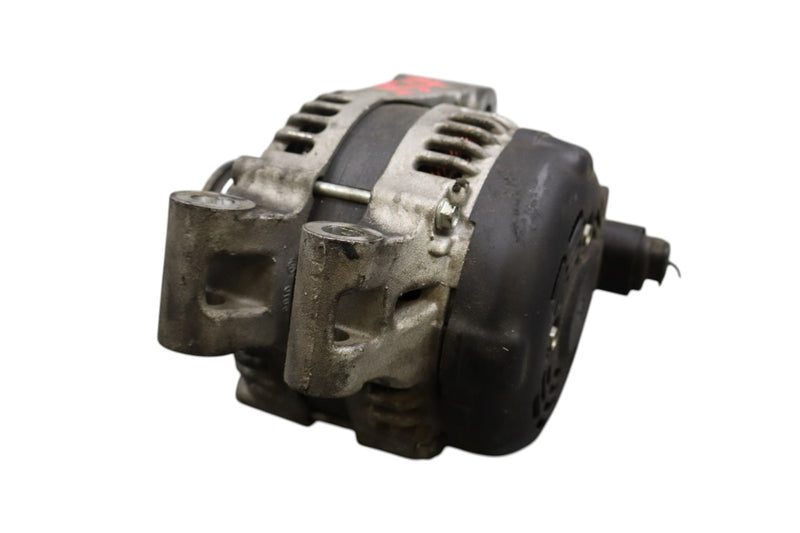 Load image into Gallery viewer, 10-23 Jaguar X250 XF XJ XE F-Type Engine Generator Alternator 8W8310300AB Oem