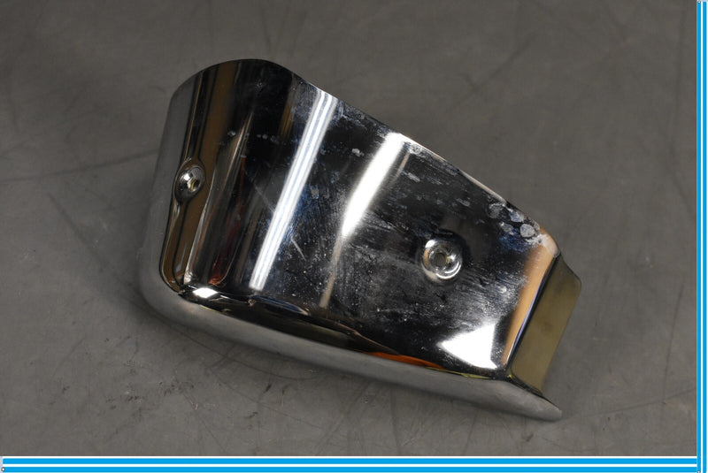 Load image into Gallery viewer, 06-11 Mercedes CLS550 CLS500 W219 Rear Right Side Door Panel Edge Trim Cover Oem