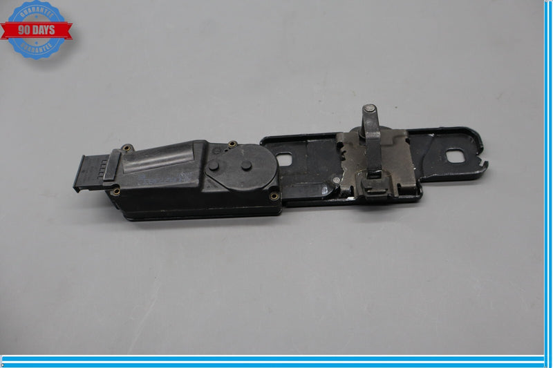 Load image into Gallery viewer, 11-18 Audi A7 Quattro Rear Trunk Lid Latch Lock Actuator Striker Plate Oem