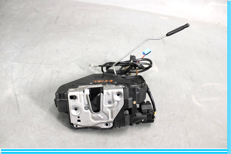 Load image into Gallery viewer, 06-11 Mercedes CLS550 CLS500 W219 Rear Left Side Door Lock Latch Actuator Oem