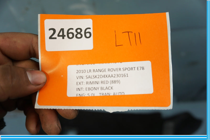 Load image into Gallery viewer, 10-13 Land Rover Range Rover Sport Trunk Right Side Quarter Panel Trim Cover Oem