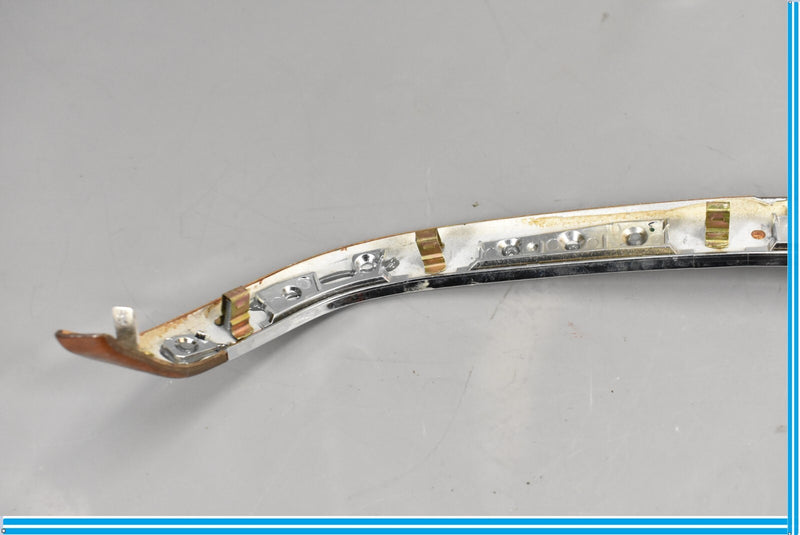 Load image into Gallery viewer, 03-06 Mercedes S500 S600 W220 Front Right Passenger Door Panel Trim Bezel Oem