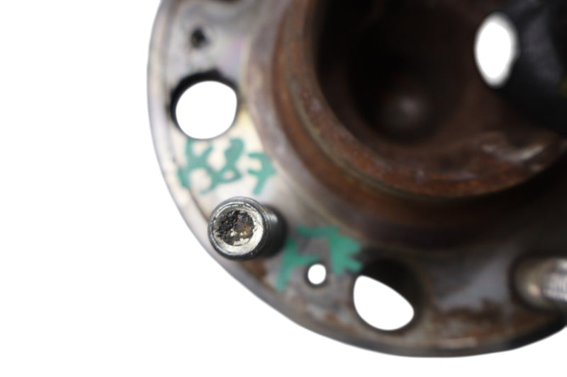 Load image into Gallery viewer, 15-20 Hyundai Genesis G80 Front Right Side Wheel Hub Bearing Assembly Oem