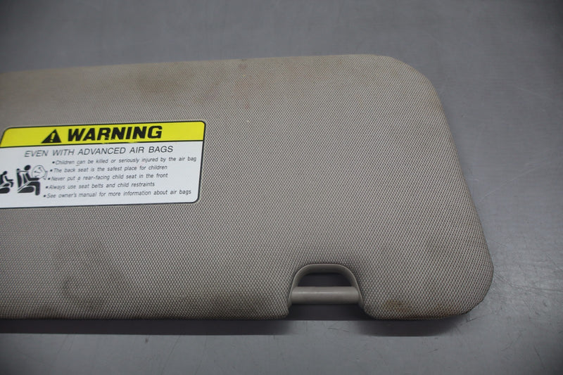 Load image into Gallery viewer, 15-20 Hyundai Genesis G80 Front Left Driver Side Sun Visor Sunvisor Oem