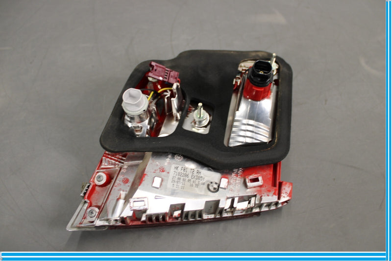 Load image into Gallery viewer, 09-12 BMW 750i F01 F02 Right Passenger SideTail Light Brake Stop Lamp Outer Oem