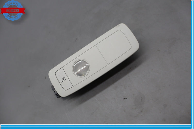 Load image into Gallery viewer, 11-14 Volkswagen VW Touareg Rear Right Passenger Side Interior Dome Light Oem