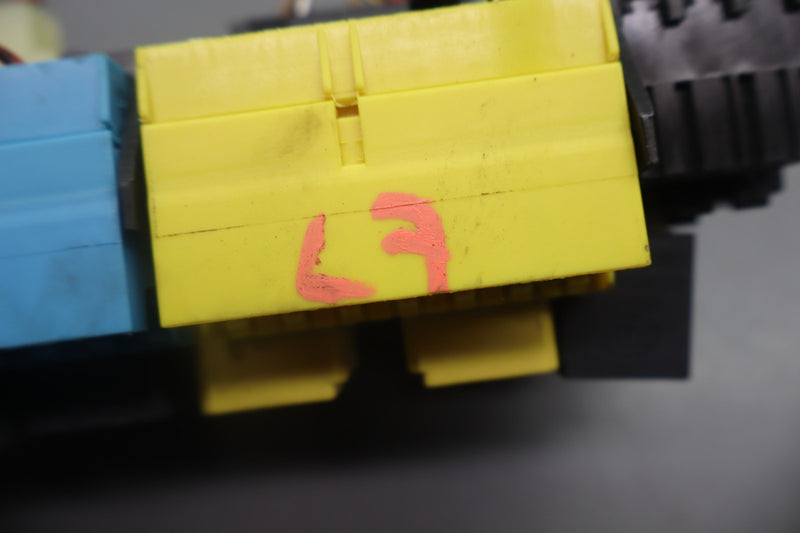 Load image into Gallery viewer, 14-19 Mercedes W117 CLA250 SAM Fuse Relay Junction Box A2465050530 Oem