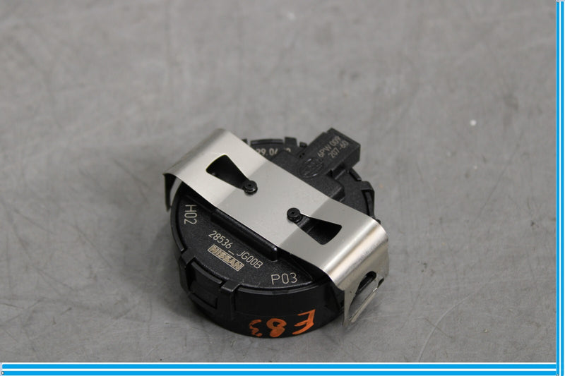 Load image into Gallery viewer, 11-17 Infiniti QX56 QX80 Windshield Mounted Rain Sensor Module 28536JG00B Oem